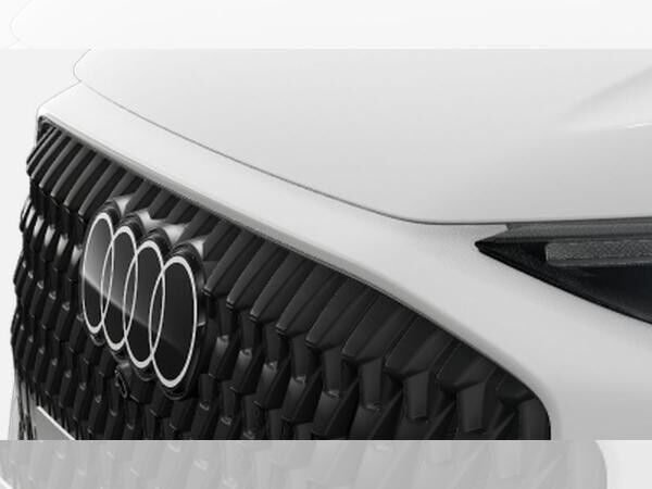 Audi Q3 SUV TFSI S tr. *elek. Hkl/LED/Navi/PDC/Sound*