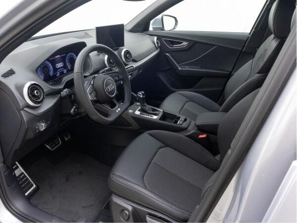 Audi Q2 advanced 35 TFSI S tronic*MATRIX*KAMERA*CARPL