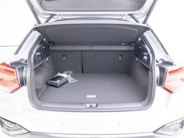 Audi Q2 advanced 35 TFSI S tronic*MATRIX*KAMERA*CARPL