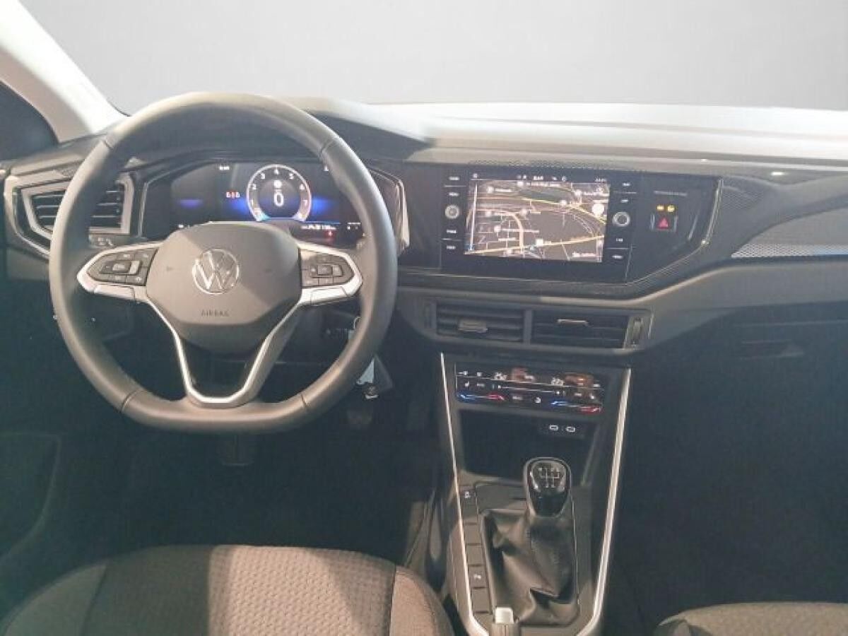 Volkswagen Taigo Life 1.0 TSI 5-Gang WINTERRÄDER MATRIX SITZHZ KLIMAAUTOM.