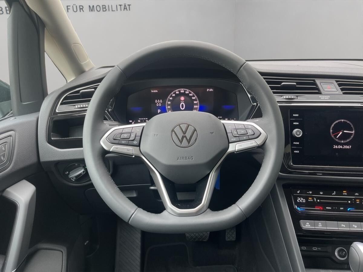 Volkswagen Touran Comfortline 2,0 l TDI DSG*7-Sitze*AHK*Sofort verfügbar*