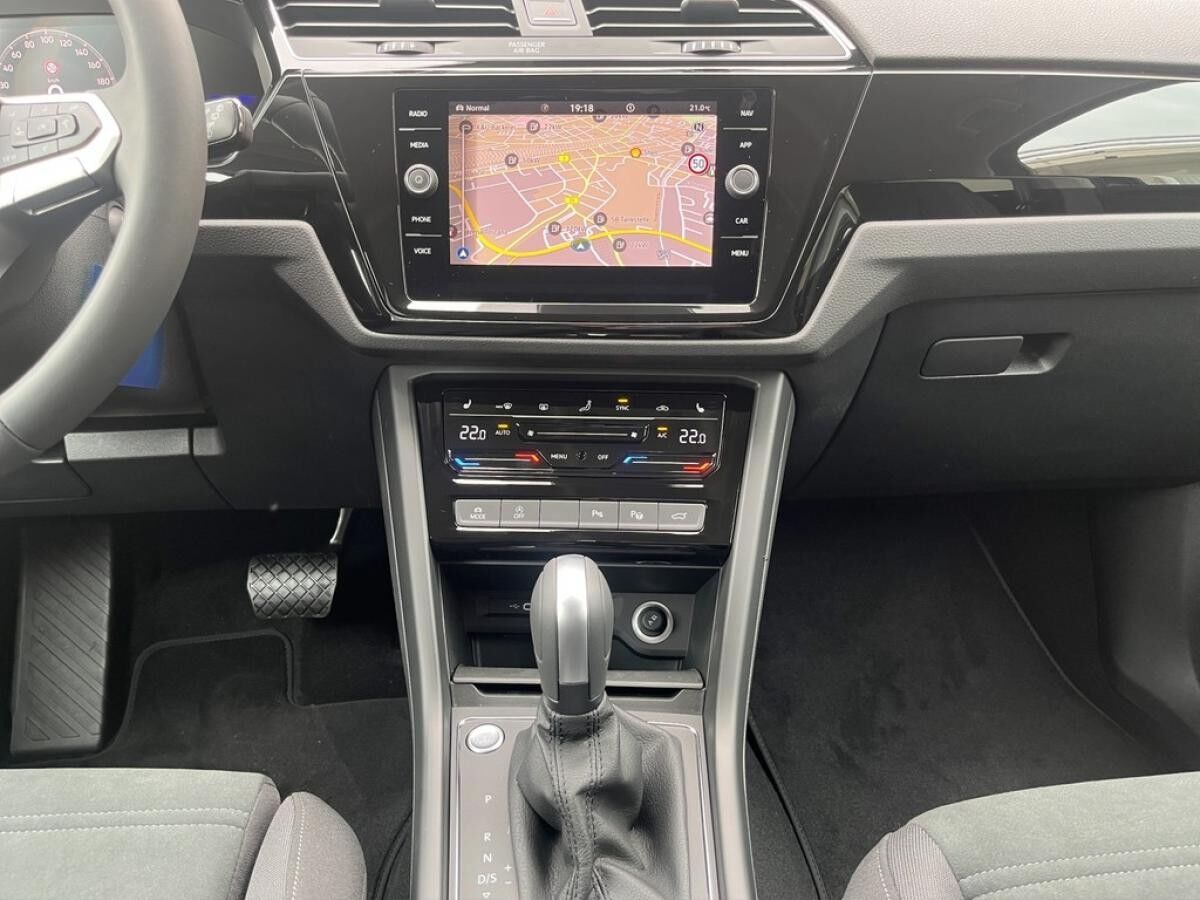 Volkswagen Touran Comfortline 2,0 l TDI DSG*7-Sitze*AHK*Sofort verfügbar*