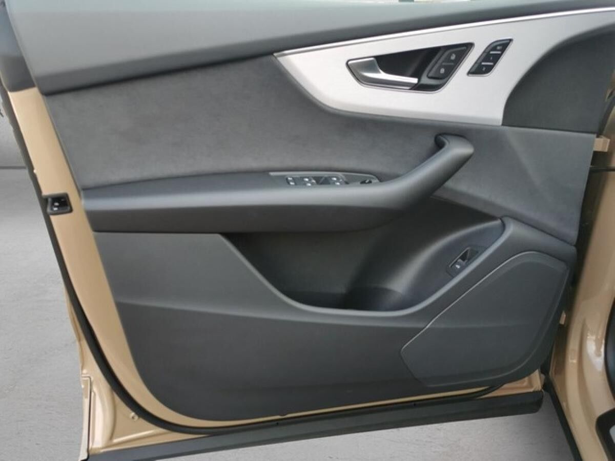 Audi Q8 50 TDI quattro *S line*HUD*ACC*AHK*HD-Matrix*