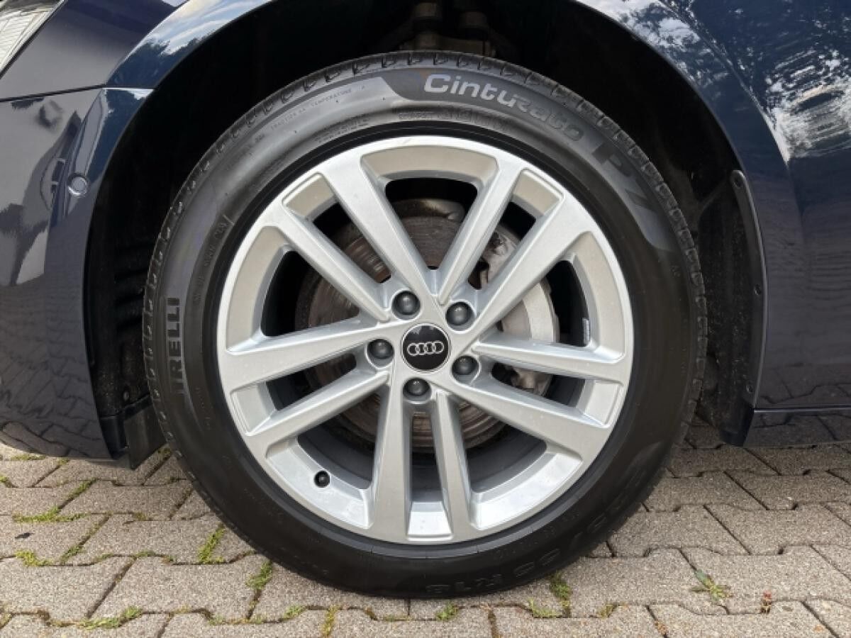 Audi A6 Avant 40 TDI sport Matrix HuD Navi Kamera Memory