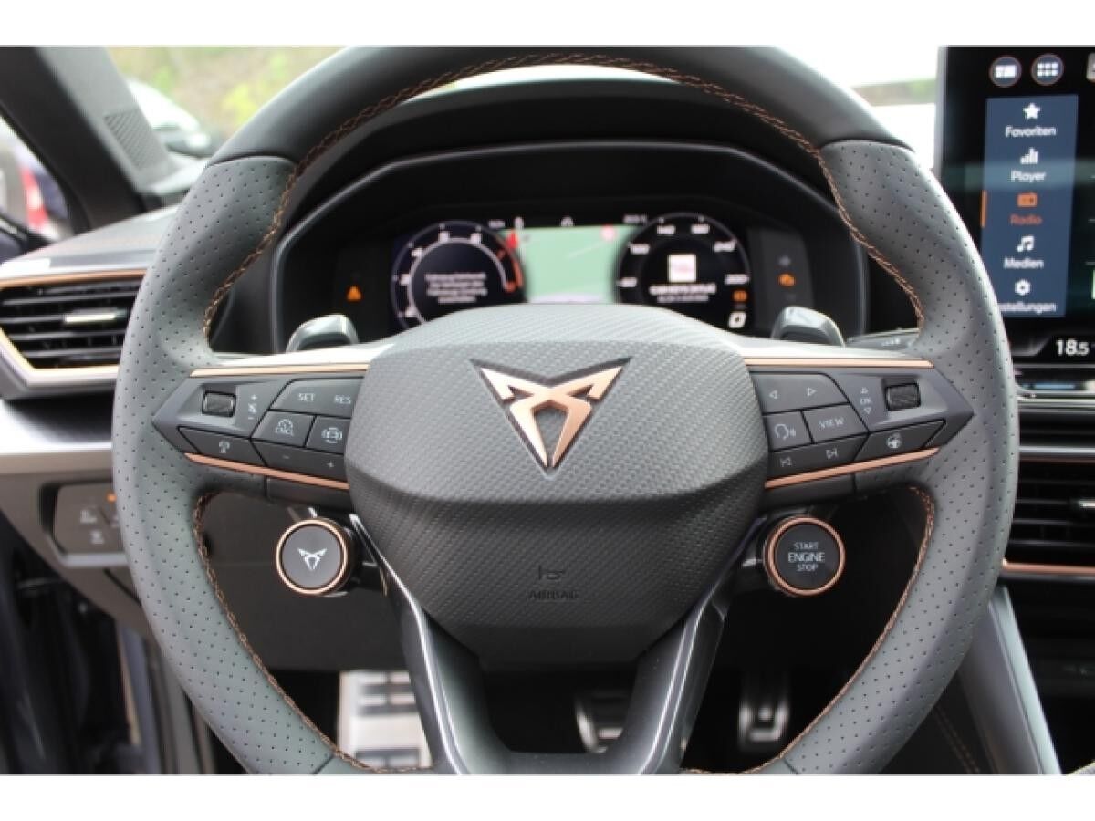 Cupra Leon Sportstourer 1.5 TSI DSG e-Hybrid VZ NAVI LED KAMERA ACC DCC SENNHEISER 19