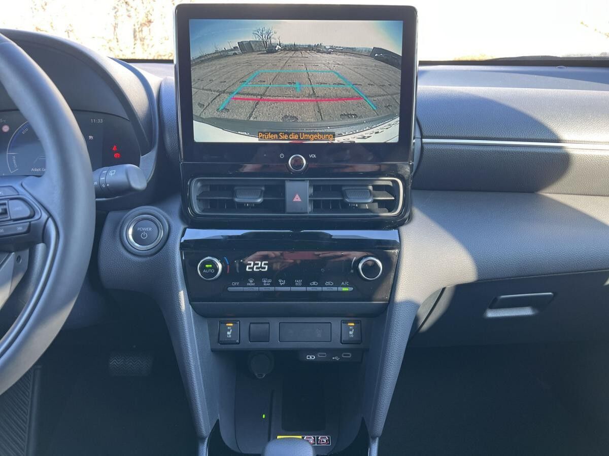 Toyota Yaris Cross 1,5-l-VVT-iE Hybrid  5-Türer Teamplayer