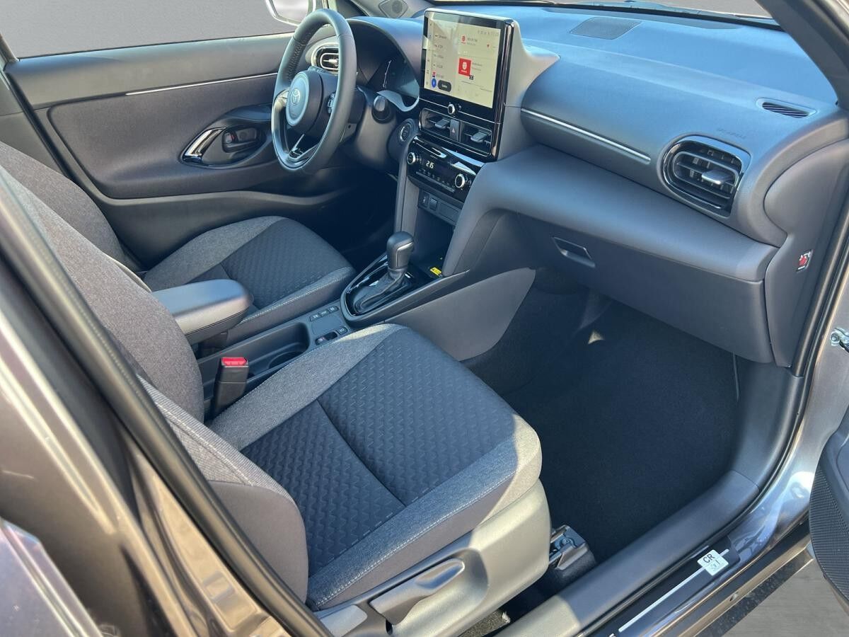 Toyota Yaris Cross 1,5-l-VVT-iE Hybrid  5-Türer Teamplayer