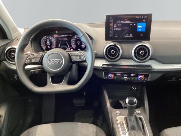 Audi Q2 advanced 35TFSI S tronic Apple CarPlay AHK El. Heckklappe