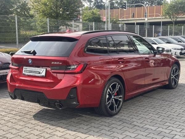 BMW 330 e Touring M Sport PRO //AHK Stop&Go FACELIFT