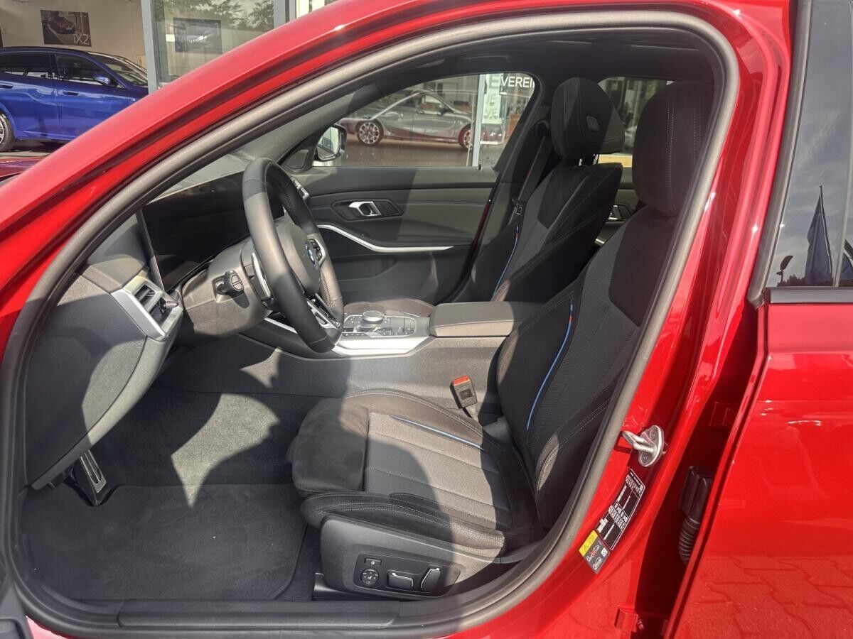 BMW 330 e Touring M Sport PRO //AHK Stop&Go FACELIFT