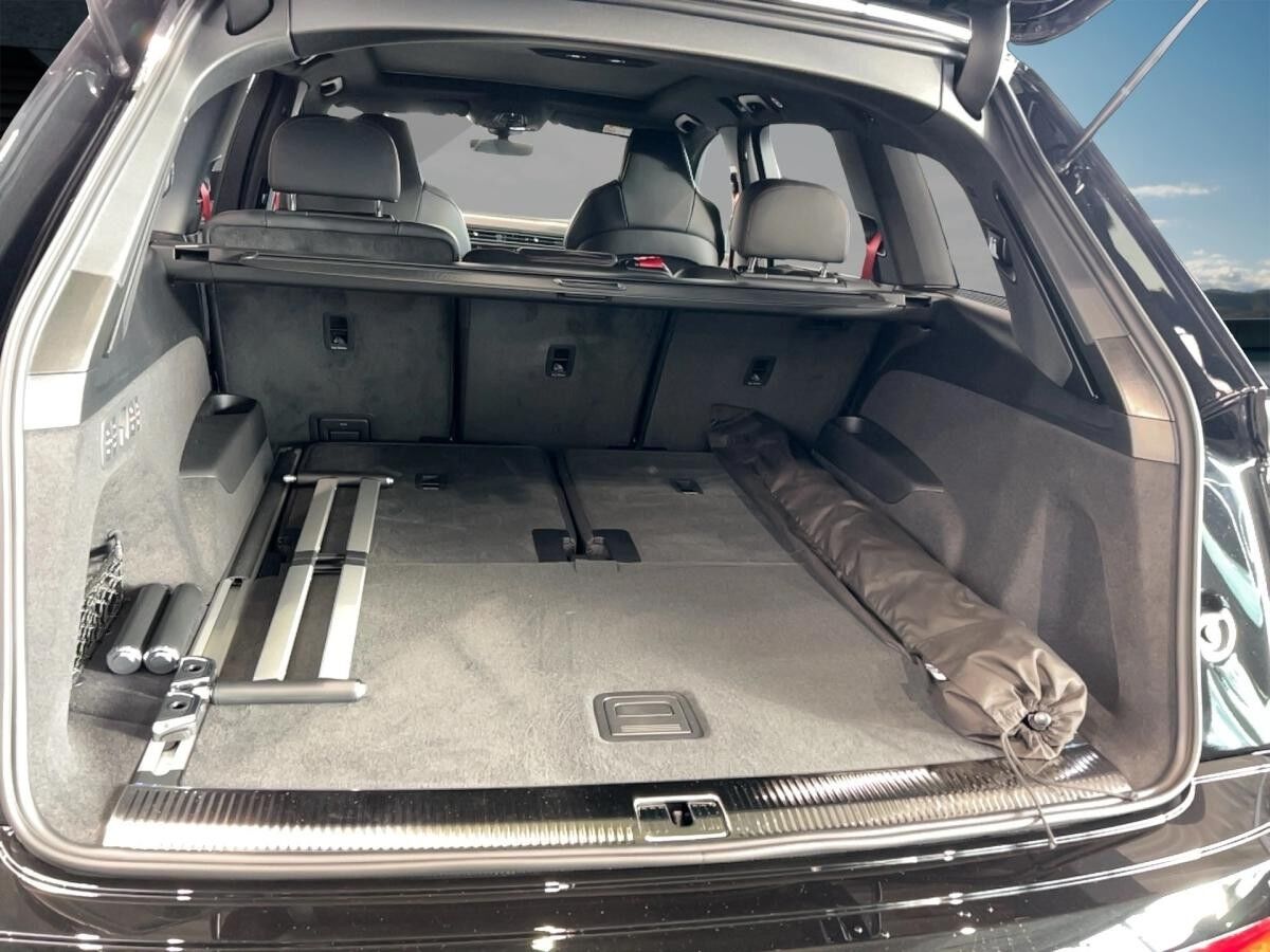 Audi Q7 SUV 50 TDI S line HD Matrix Pano AHK