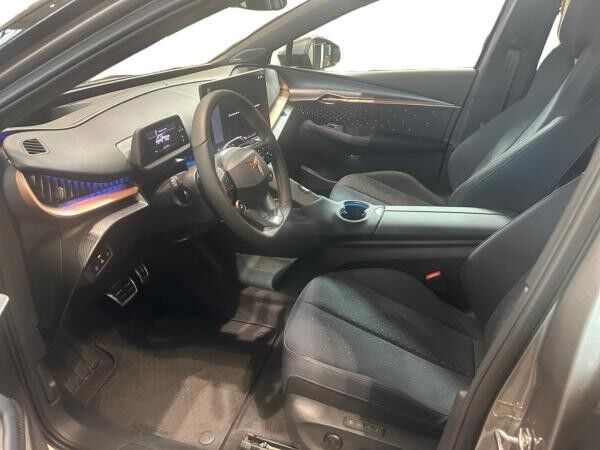 Cupra Tavascan (KR1)