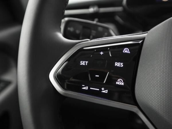 Volkswagen ID.Buzz ID. Buzz Goal LR AHK Navi Kamera 7-Sitzer
