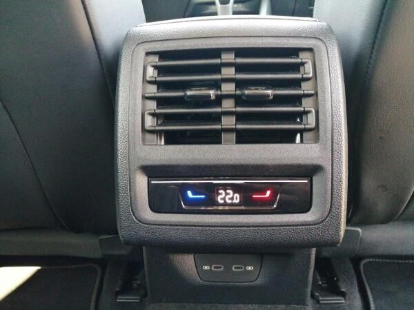 Volkswagen Golf Life 1.5 TSI/ACC, LED, AHK, Navi, DAB+, RFK