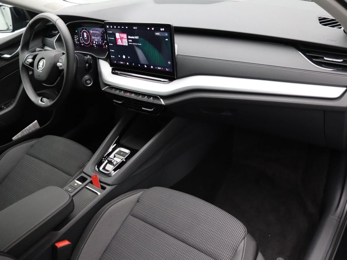 Skoda Octavia Combi Selection 2.0 TDI DSG/ Matrix, ACC