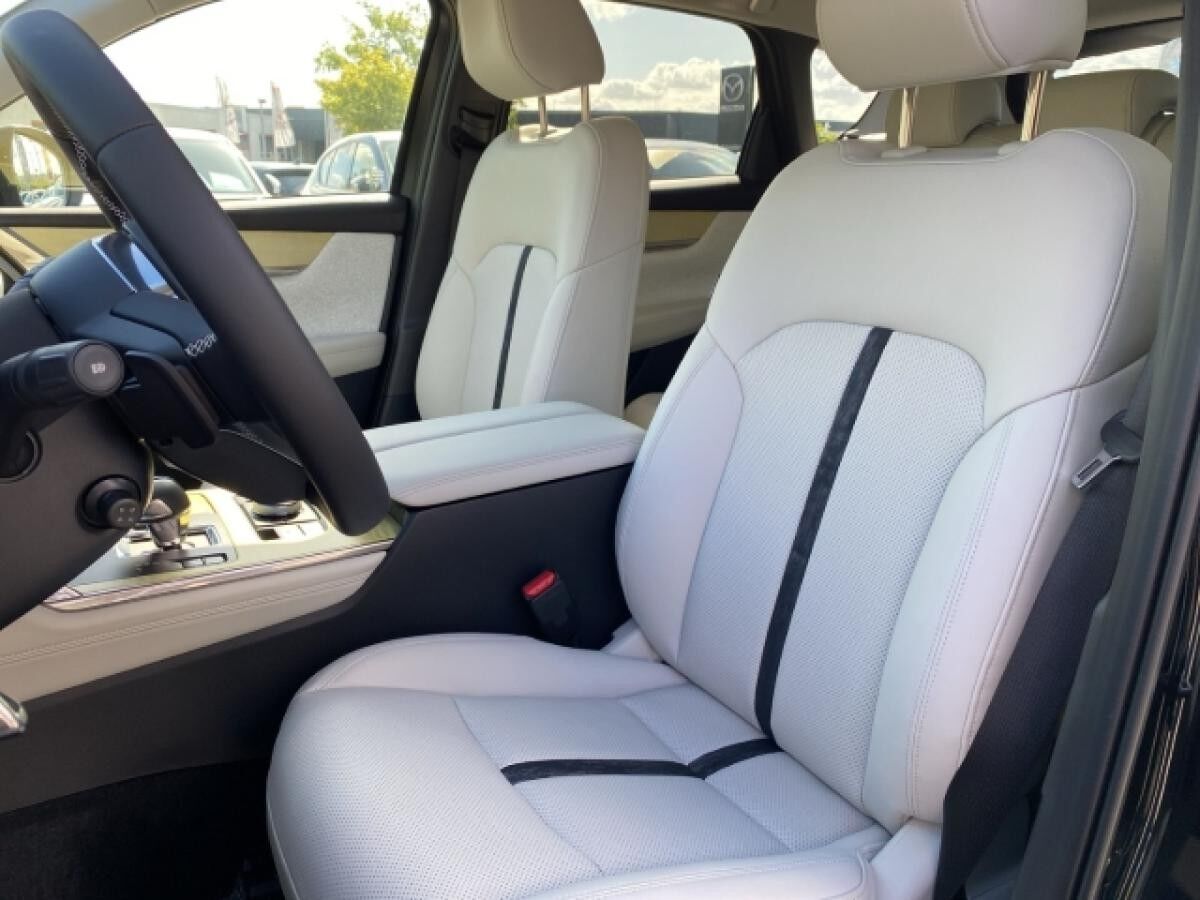 Mazda CX-60 TAKUMI PLUS AWD 3.3L MATRIX+BOSE+LEDER