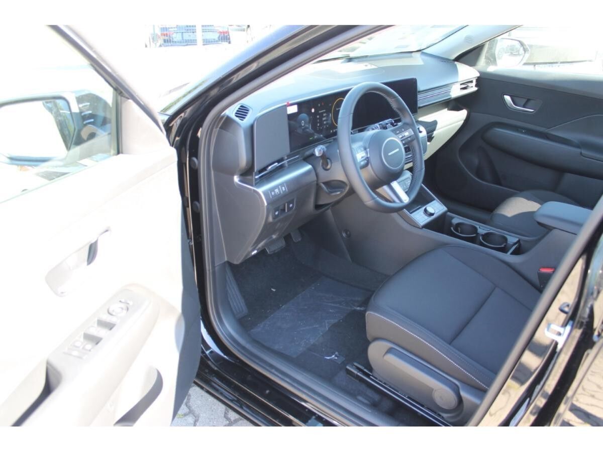 Hyundai KONA Elektro 49 kWh Trend LED Navi Wärmepumpe