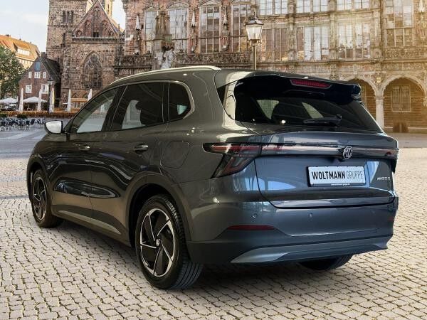 MG S5 EV Luxury Long Range