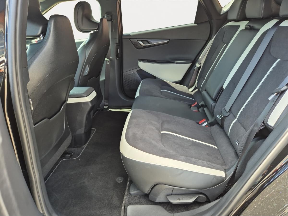 Kia EV6 GT-Line 84 AWD | WP | 20" | ASS+ | SOUND | TECH | GEWERBLICH Kia EV6 GT-Line 84 AWD | WP | 20" | ASS+ | SOUND | TECH | GEWERBLICH