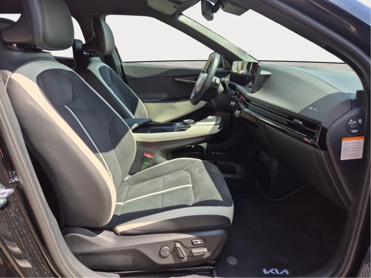 Kia EV6 GT-Line 84 AWD | WP | 20" | ASS+ | SOUND | TECH | GEWERBLICH Kia EV6 GT-Line 84 AWD | WP | 20" | ASS+ | SOUND | TECH | GEWERBLICH