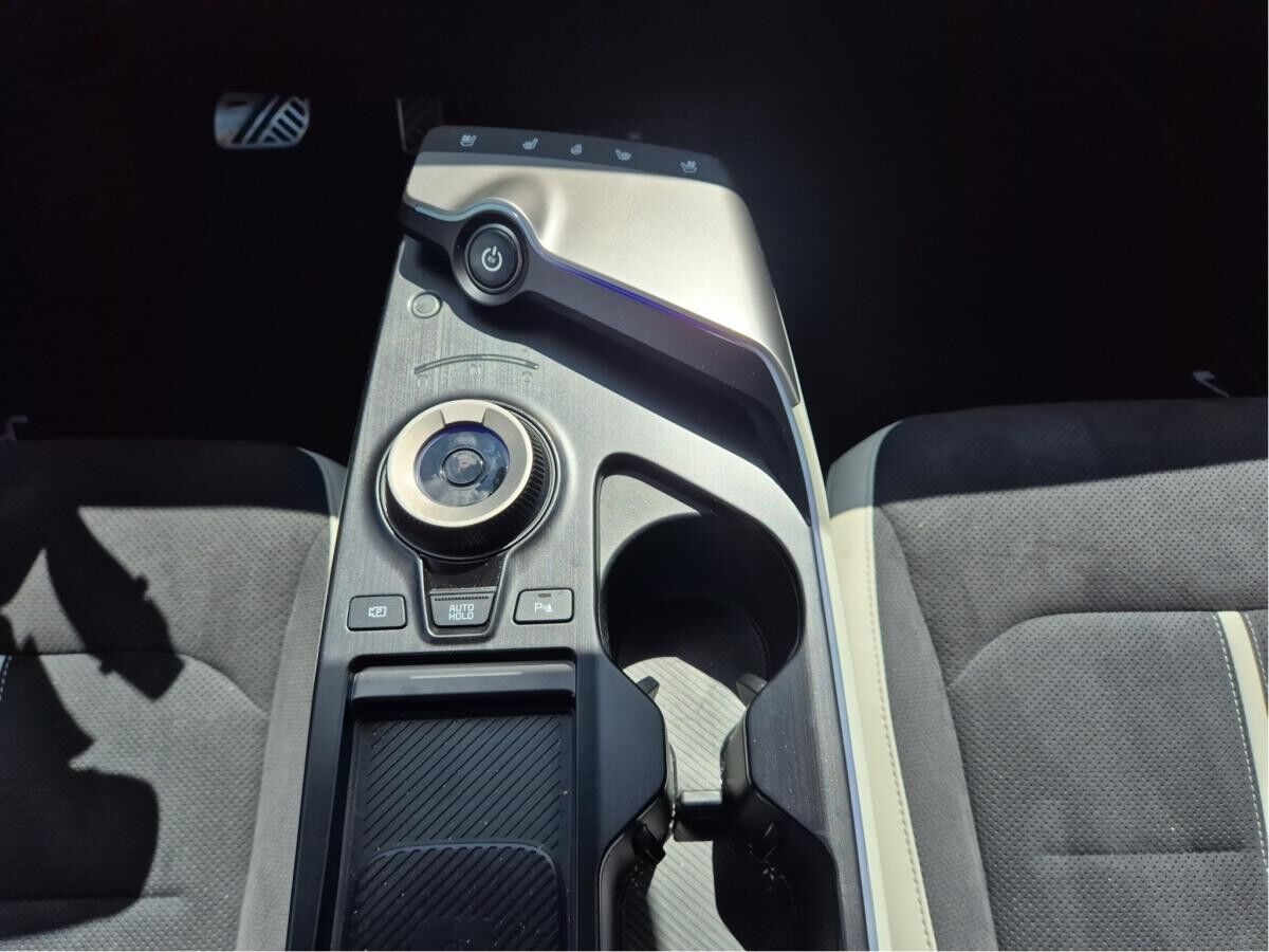 Kia EV6 GT-Line 84 AWD | WP | 20" | ASS+ | SOUND | TECH | GEWERBLICH Kia EV6 GT-Line 84 AWD | WP | 20" | ASS+ | SOUND | TECH | GEWERBLICH