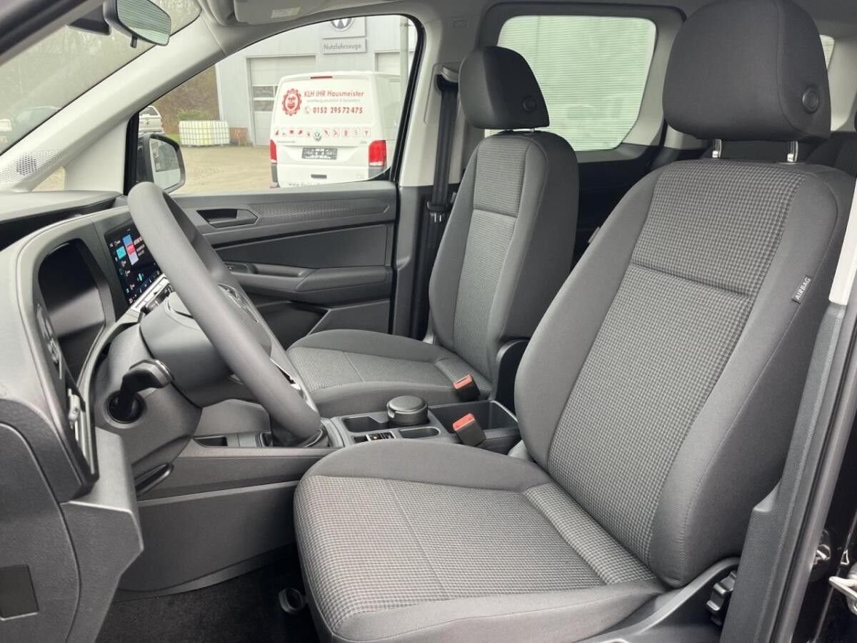 Volkswagen Caddy NFZ5-Sitzer 2,0 l TDI MFL+NAVI+GJR+KLIMA Volkswagen Caddy NFZ5-Sitzer 2,0 l TDI MFL+NAVI+GJR+KLIMA