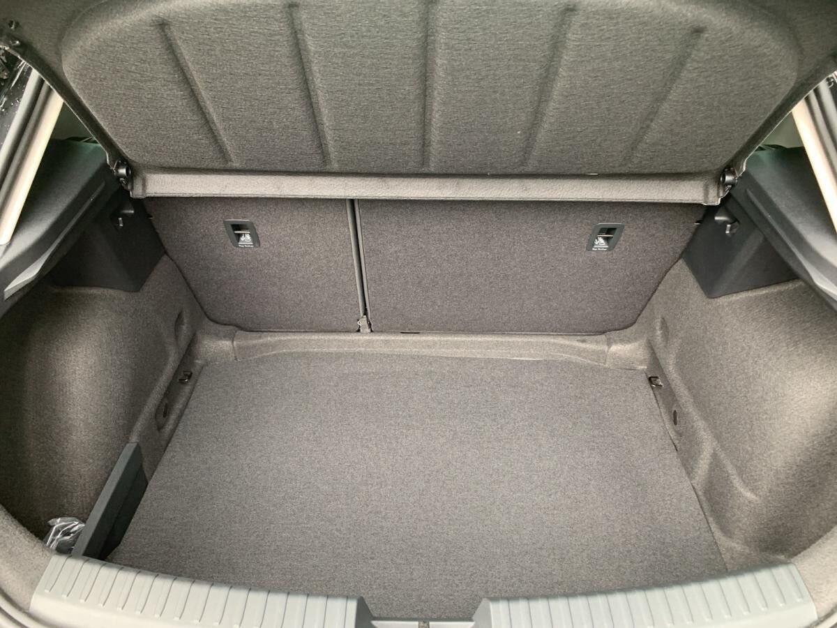 Seat Leon Road Edition 1.5 150 PS DSG+RFK+SH+Navi+ACC