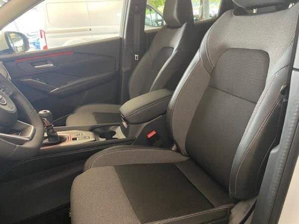 Nissan Qashqai 1.3 DIG-T MHEV N-Connecta Winter-&Komfortpaket