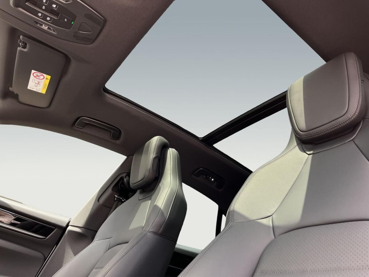 Porsche Macan Pano.,Privacy,InnoDrive,Servo+,BOSE,PASM,Head-Up