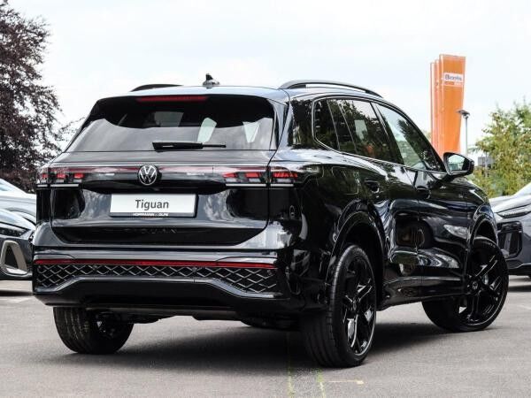 Volkswagen Tiguan R-Line 2,0 l TDI SCR DSG Sofort verfügbar