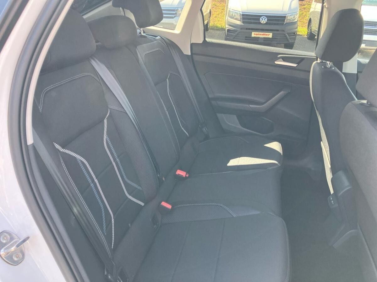 Volkswagen Taigo Style 1.5 TSI DSG / Pano, Matrix, App, SHZ