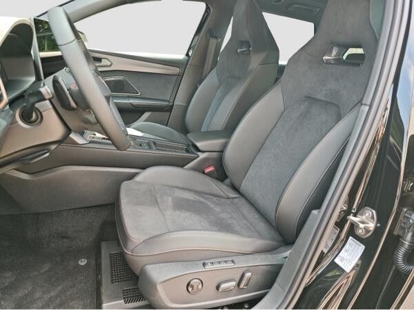 Cupra Leon ST TSI DSG 4Drive AHK Pano LED