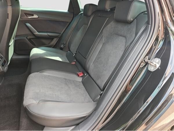 Cupra Leon ST TSI DSG 4Drive AHK Pano LED