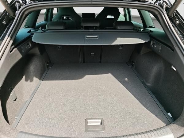 Cupra Leon ST TSI DSG 4Drive AHK Pano LED
