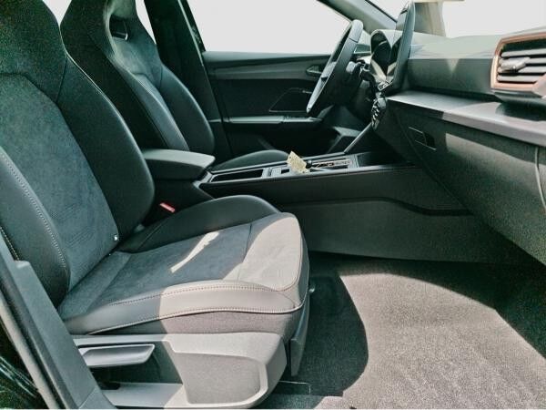 Cupra Leon ST TSI DSG 4Drive AHK Pano LED