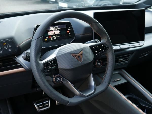 Cupra Born Edition Dynamic - SHZ NAVI ACC AKTIVSITZE LED *SN217*