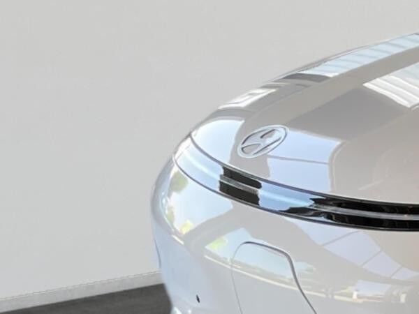 Hyundai Kona Elektro Trend🚀| Assistenz-Paket | Elektr.Heckkl. | Rückfahrkamera | Navi | Klimaauto. | ISOFIX