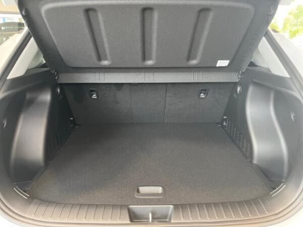 Hyundai Kona Elektro Trend🚀| Assistenz-Paket | Elektr.Heckkl. | Rückfahrkamera | Navi | Klimaauto. | ISOFIX