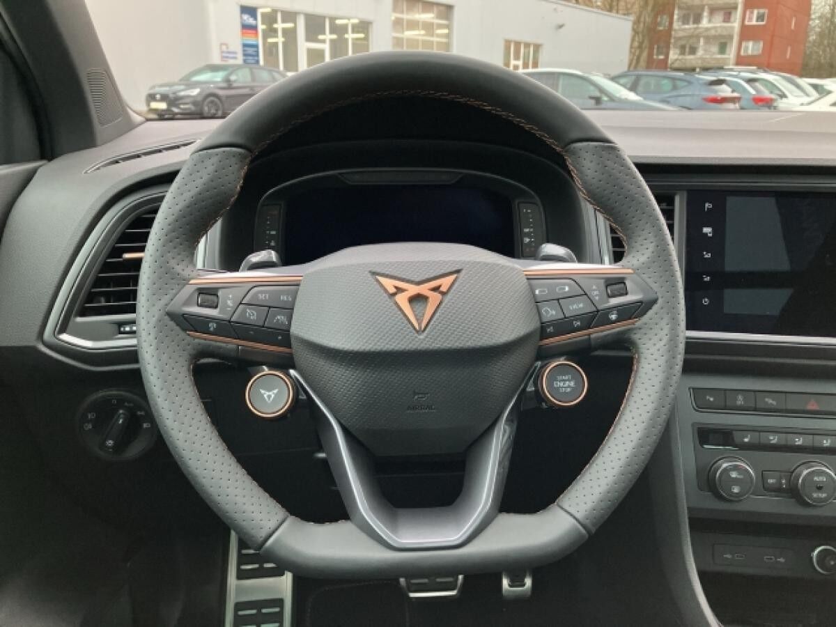 Cupra Ateca VZ 300PS PANO+SHZ+NAVI+AHK