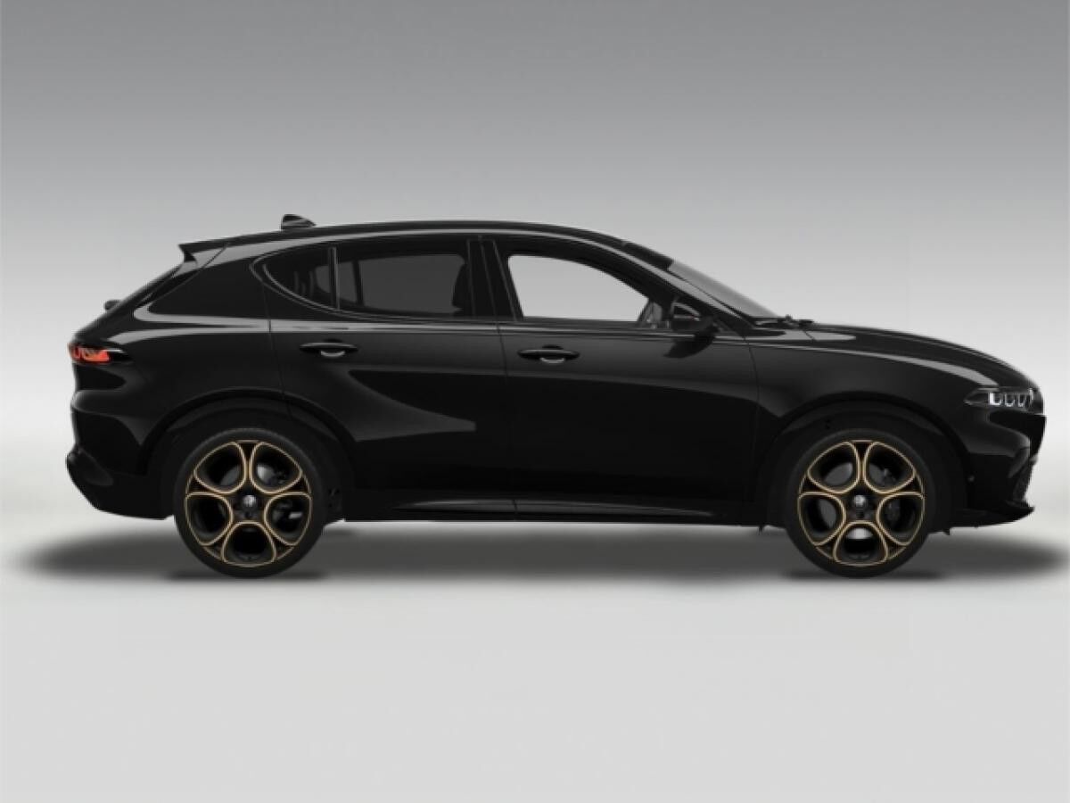 Alfa Romeo Tonale Ibrida Intensa 1.5 VGT Mild Hybrid 160PS Keyless