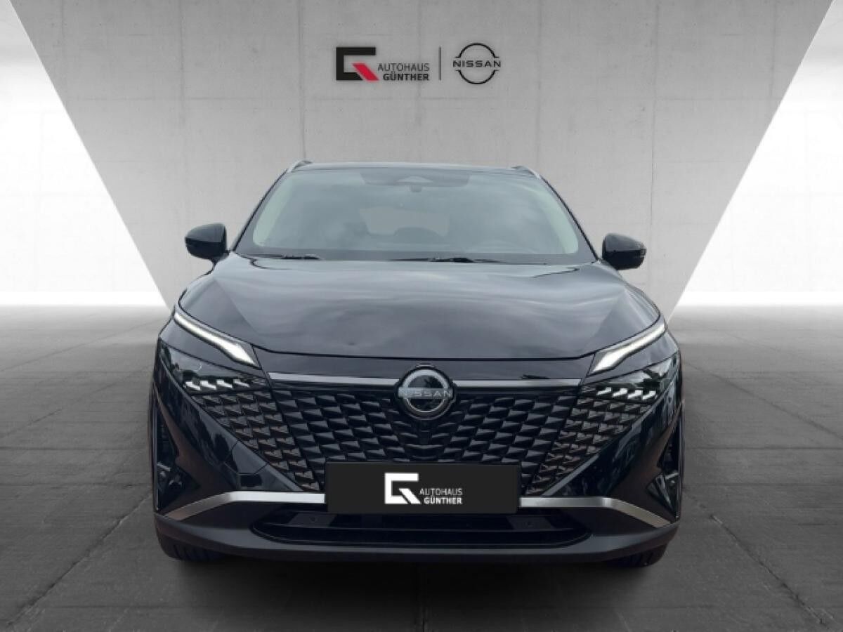 Nissan Qashqai N-CONNECTA Komfort 1.3MT Winter/HUD/AVM/Carplay