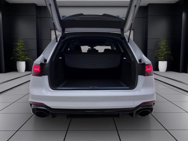Audi RS4 Avant Q PANO MATRIX NAVI B&O HuD