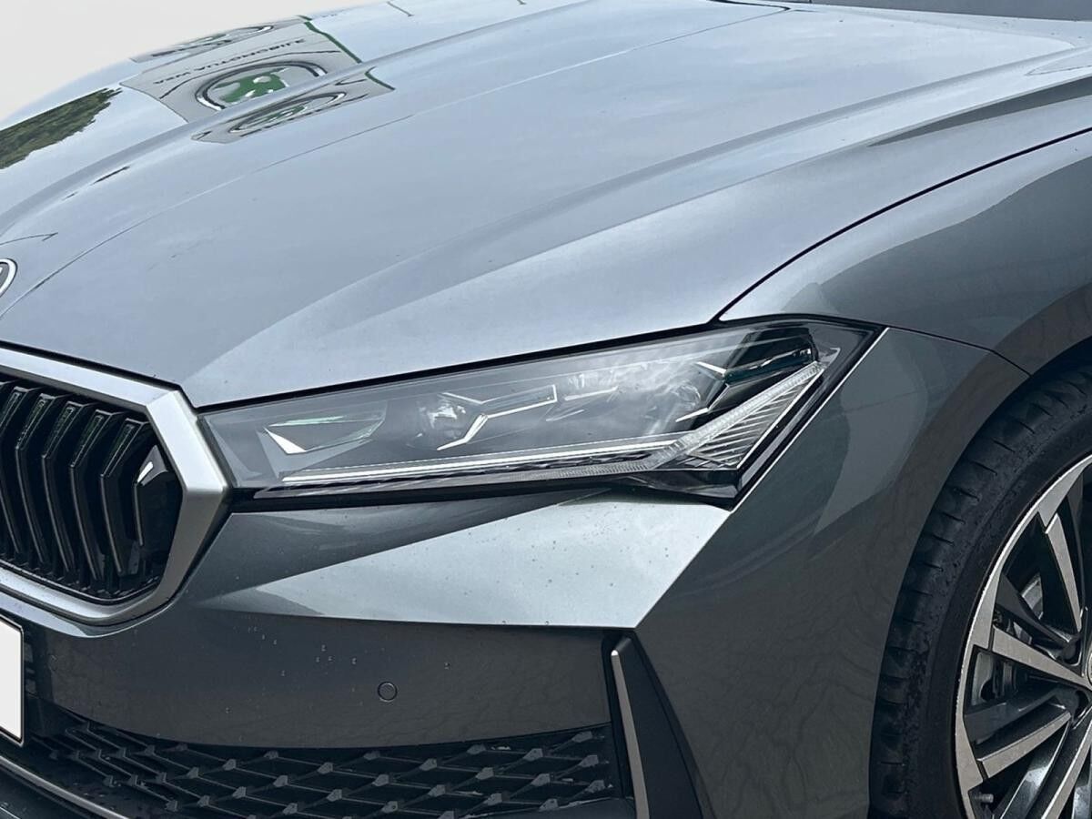 Skoda Superb Combi L&K 1,5TSI iV DSG ACC SHZ AHK*SOFORT verfügbar*