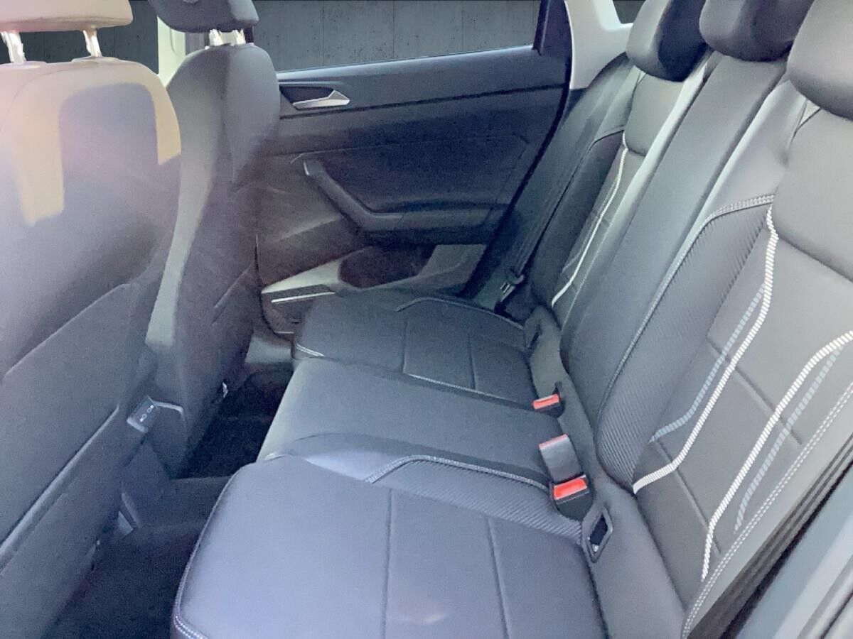 Volkswagen Taigo Style 1.0l TSI DSG Rear View, sofort, AC 2