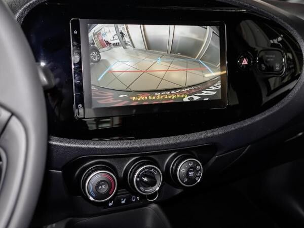 Toyota Aygo X Autom Business inkl Wartung+CarPlay+R.Kam