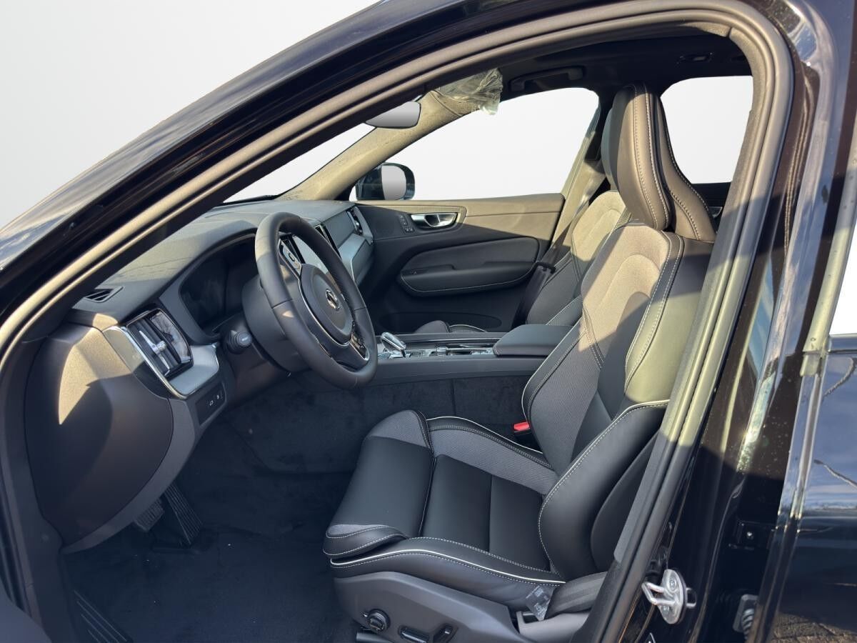 Volvo XC60 T8 Plug-in H. AWD Plus Black Edition