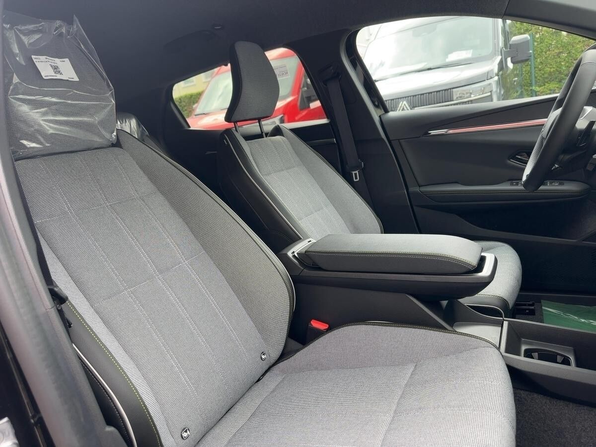 Renault Megane E-Tech 100% ele Techno 220 Comfort Range* Renault Megane E-Tech 100% ele Techno 220 Comfort Range*