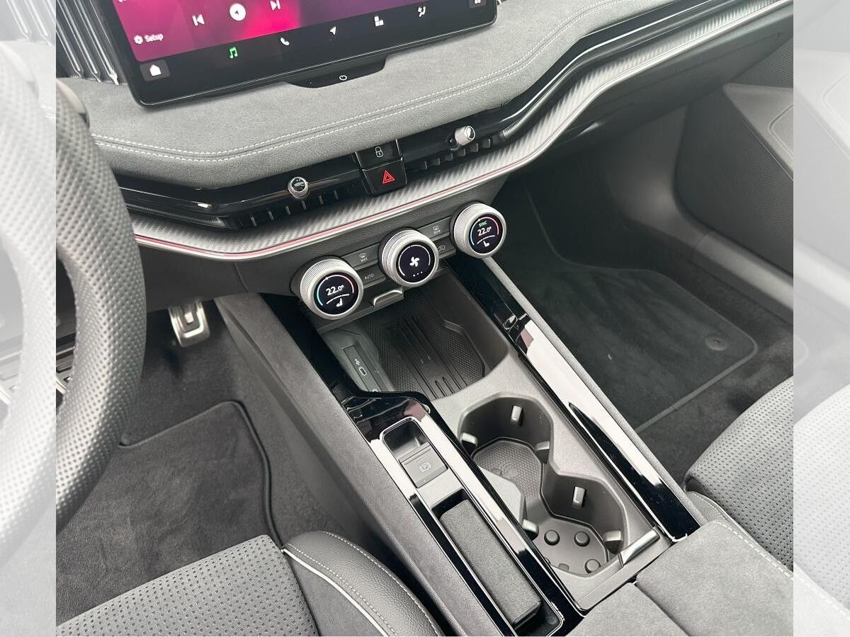 Skoda Superb Combi Sportline 2,0 TSI 150 kW 7-Gang-DSG**AKTION**