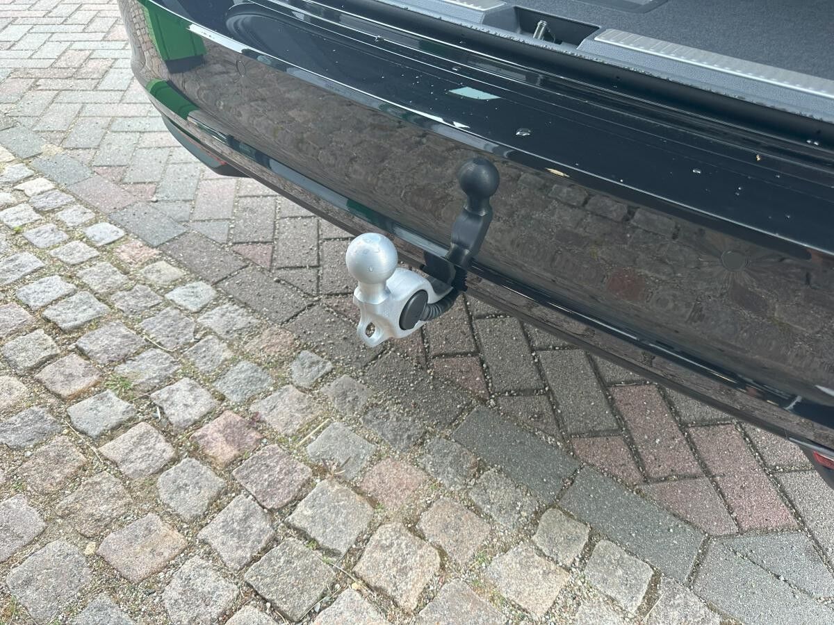 Skoda Superb Combi Sportline 2,0 TSI 150 kW 7-Gang-DSG**AKTION**