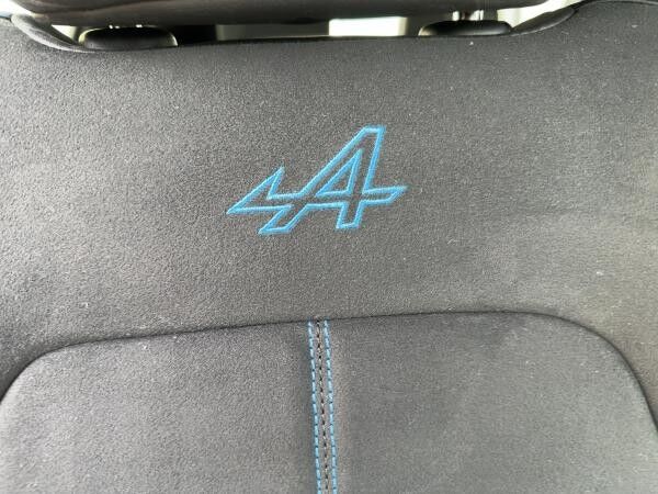 Renault Arkana ESPRIT ALPINE Mild Hybrid 160 EDC 1. Wartung inkl.!